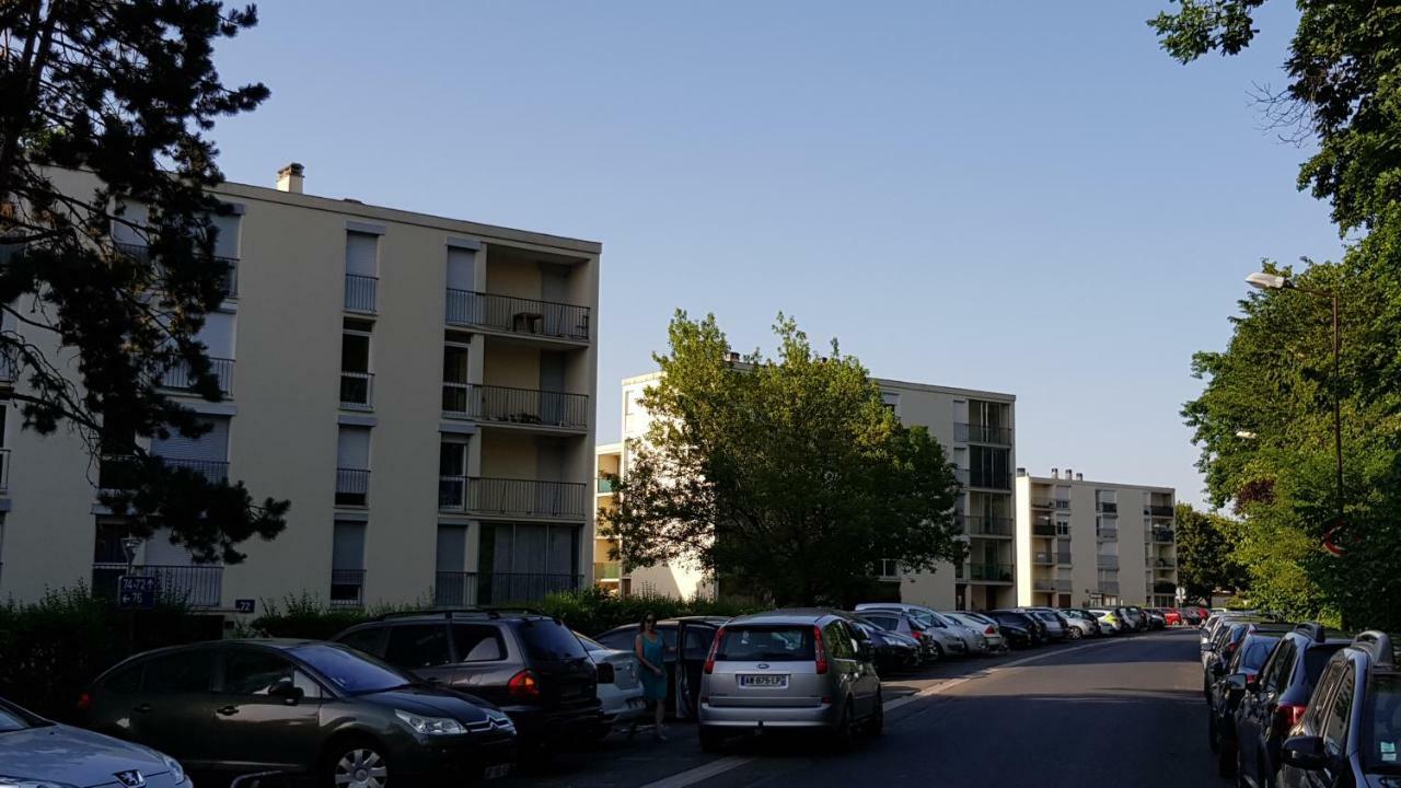Studio En Face De La Foret De Fontainebleau Avon Kültér fotó